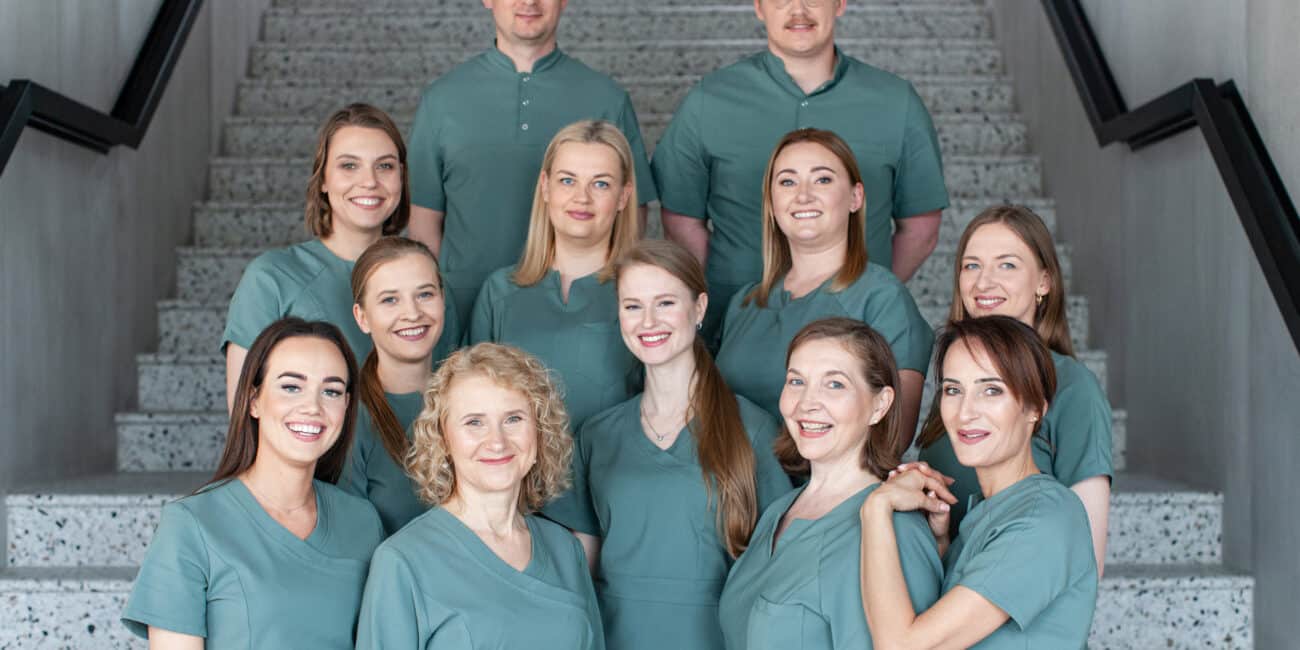 Šypsenos magija komanda